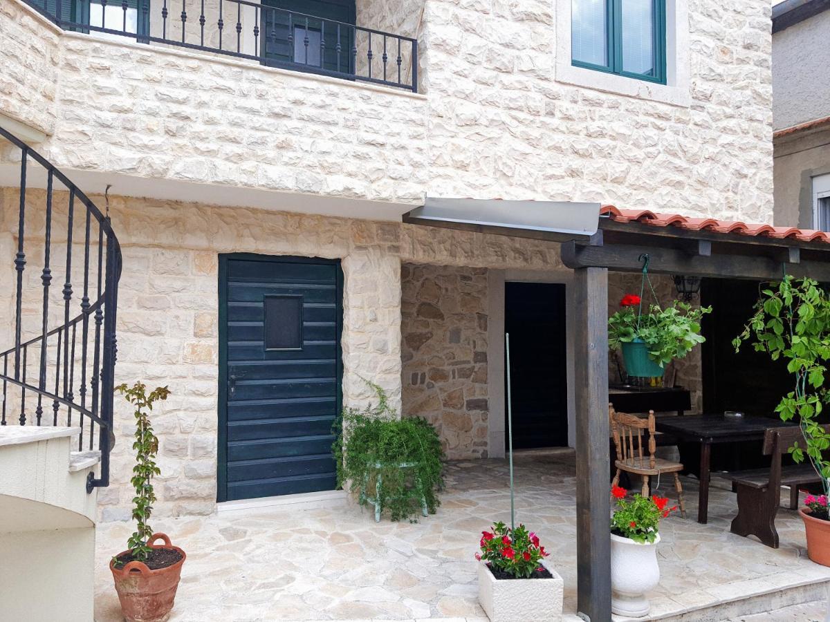 Holiday Home Jakov Bibinje Luaran gambar