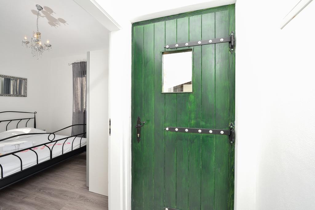 Holiday Home Jakov Bibinje Luaran gambar